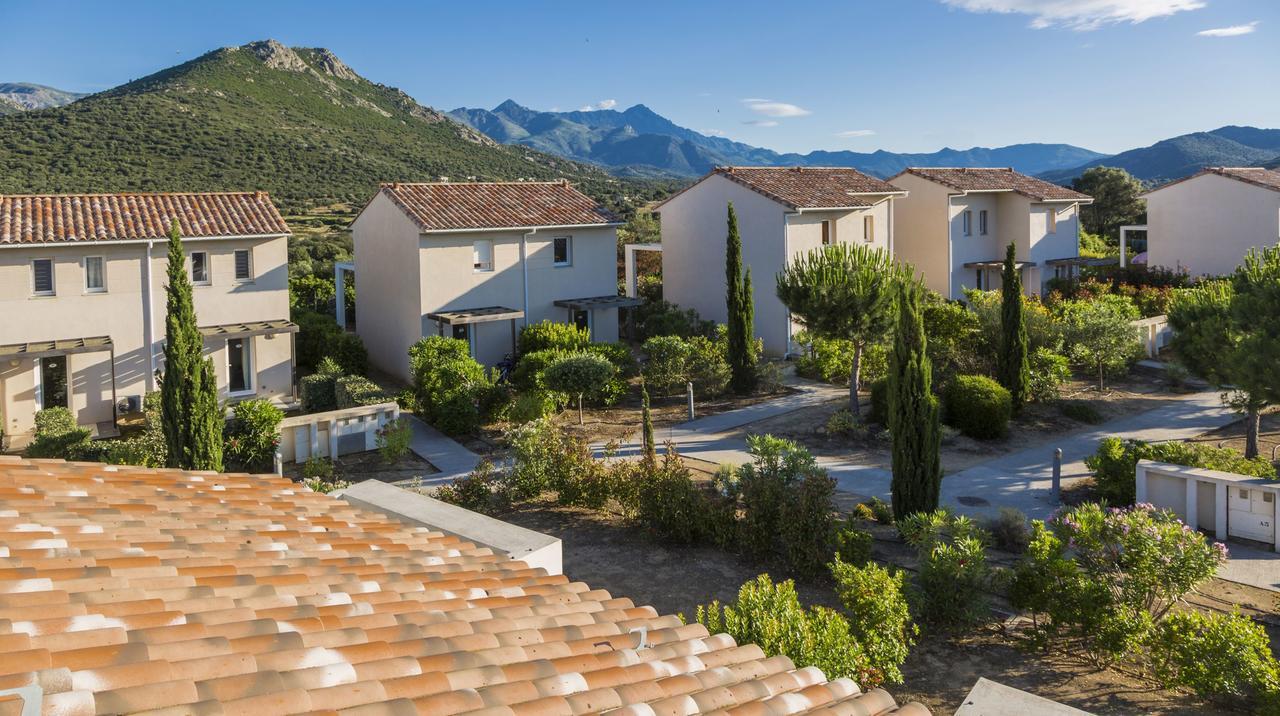 Residence Odalys Les Villas De Bel Godere Belgodère Eksteriør bilde